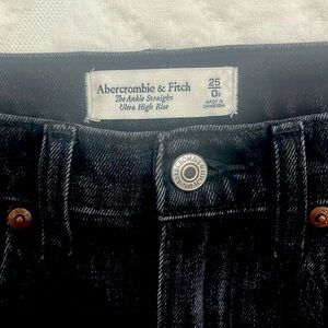 Black Abercrombie ankle straight ultra high rise